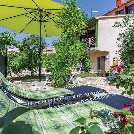 2 Bedroom Awesome Apartment In Винкуран Екстериор снимка